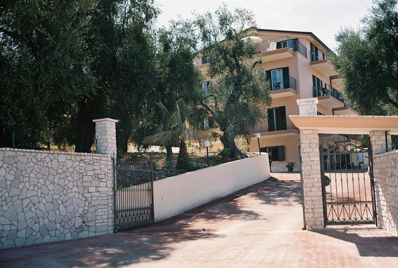 Residence La Cappella Del Convento Rodi Garganico Exterior foto